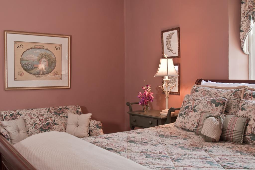 Wayside Inn Bed And Breakfast Ellicott City Bilik gambar
